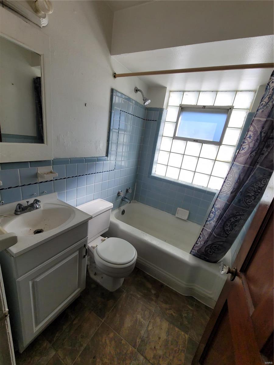 Riverview Terrace Second Add - Residential
