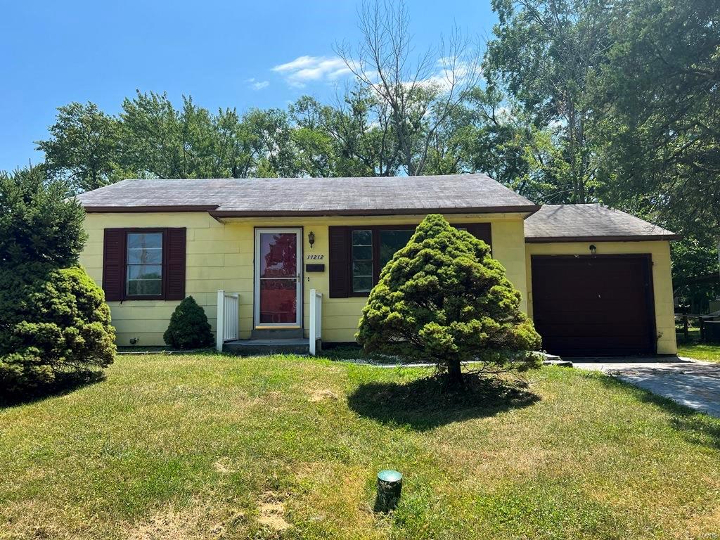 Charming ranch style home featuring 2 spacious bedrooms, full basement, fenced rear yard, sunroom and attached garage. Located close to shopping and major thoroughfares. This property has tons of potential and is waiting for your finishing touches.