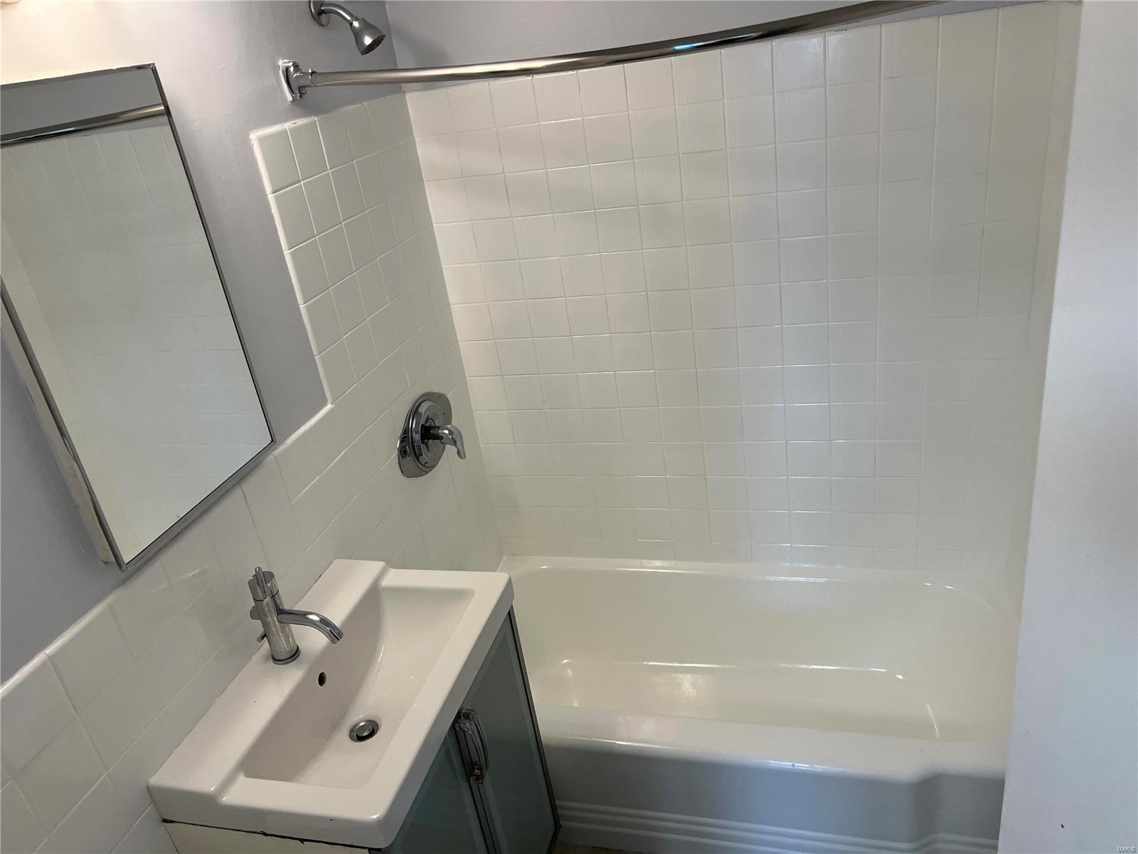 Blu Condo - Residential Lease
