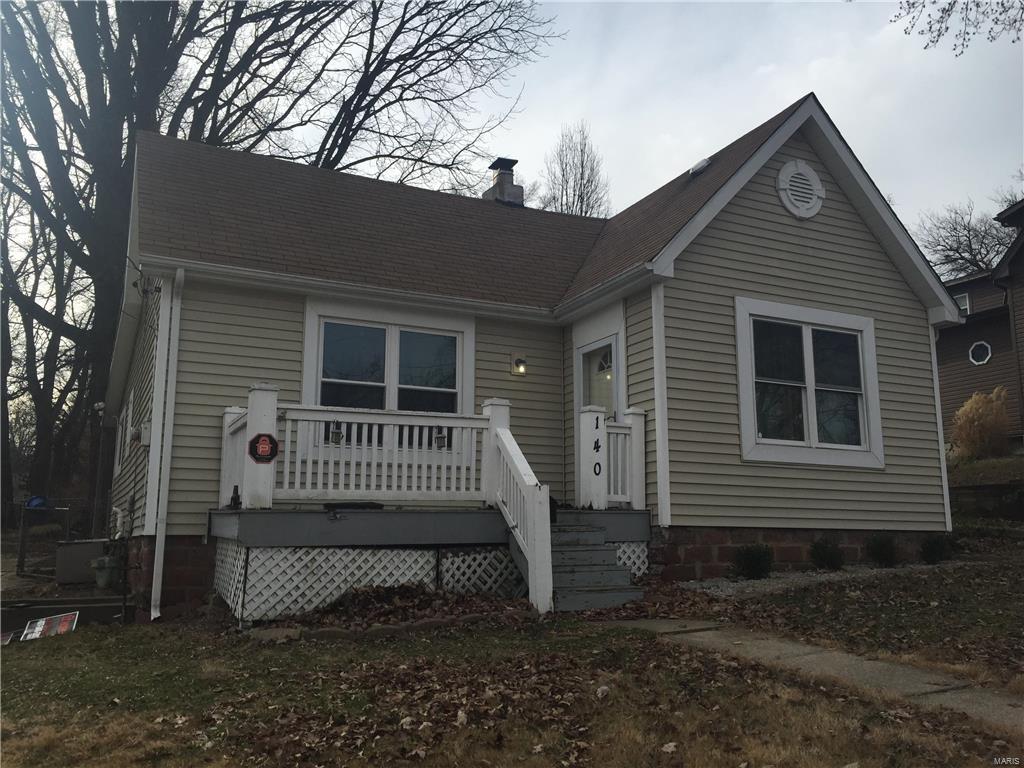 PROPERTY SOLD AS IS!!!!!!  GREAT INVESTMENT OPPORTUNITY - Agents bring your investors, great rehab and flip or rental home. Write all offers on Special Sales Contract.

Sellers have continued making updates through the listing period.  Updated bathroom, newer flooring, newer roof and siding.