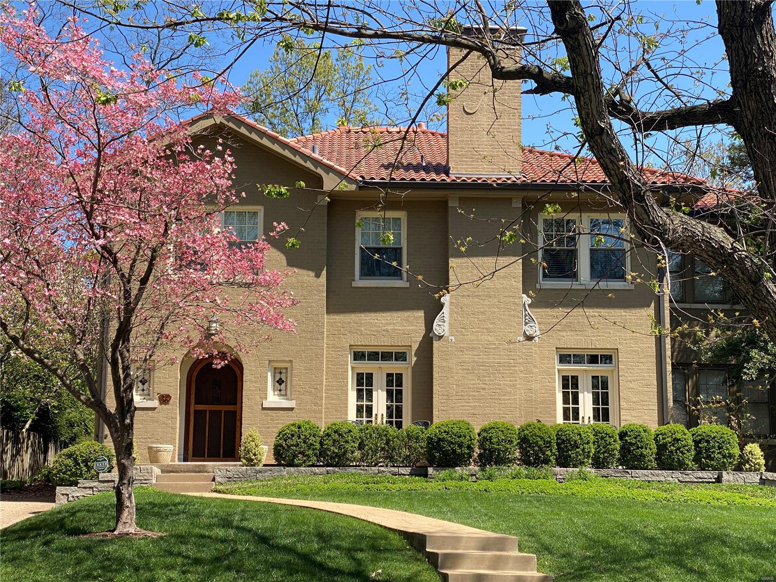 FOR COMP PURPOSES ONLY: Absolutely impeccable, expanded and renovated throughout. Two-story addition, high-end custom kitchen, stunning and private primary suite with luxurious marble bath and separate walk-in closets. Two car attached garage opens to mudroom with first floor laundry. Separate detached additional one car garage. Custom patio and fenced yard. Perfection in Claverach Park.