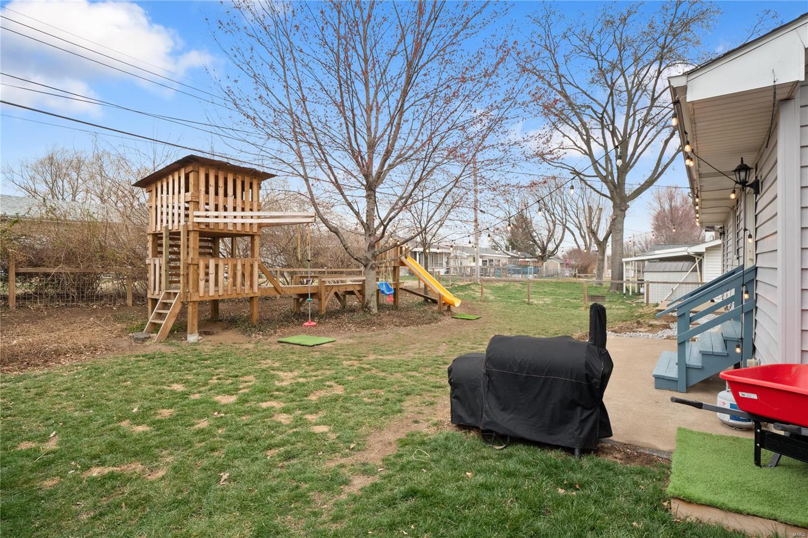 Elmwood Manor #5 - Residential
