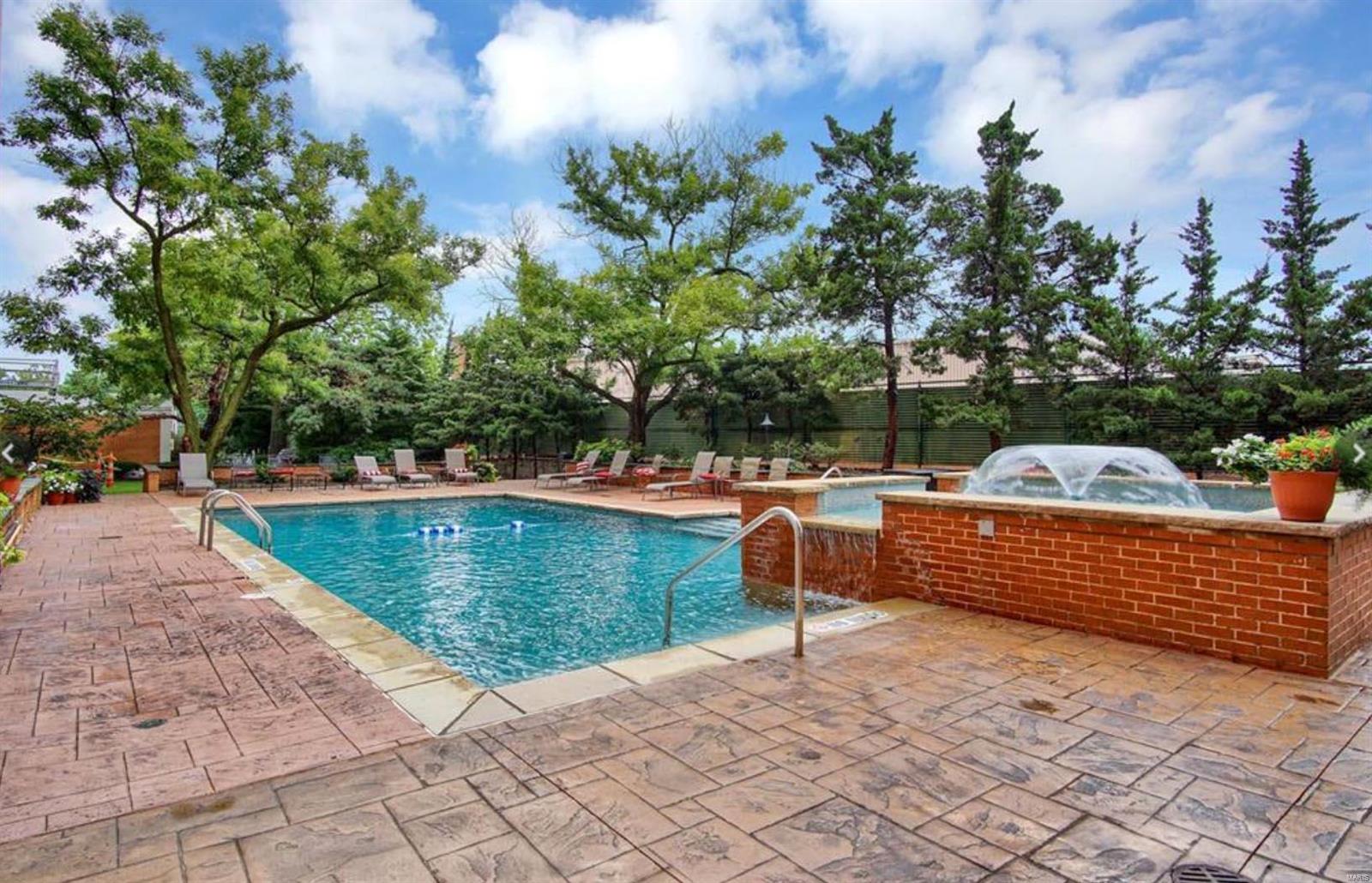 Hanley Towers Apt Condos - Residential