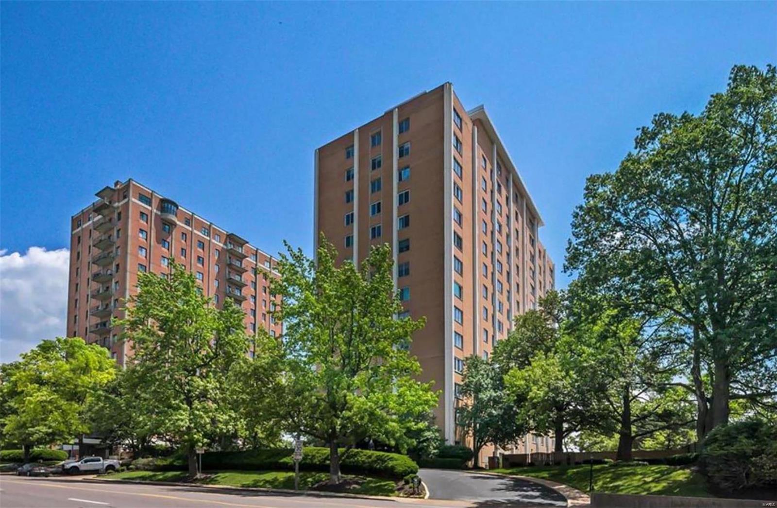 Hanley Towers Apt Condos - Residential