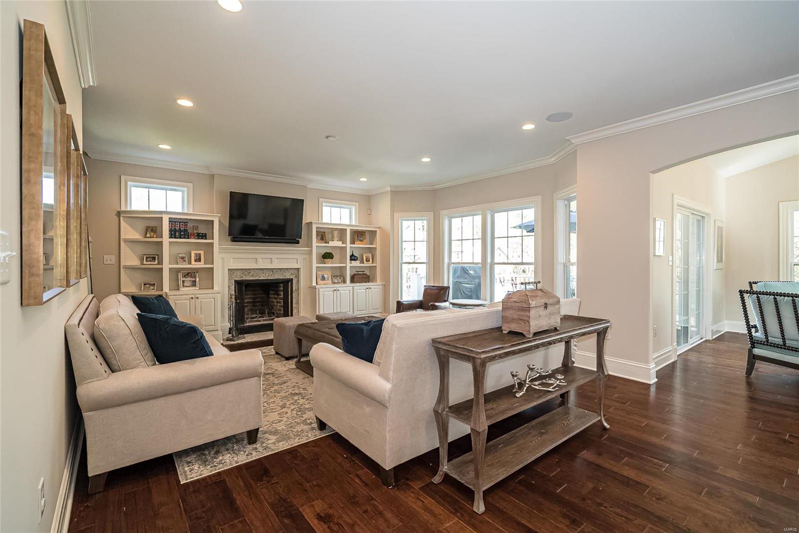 Doerwood Manor - Residential