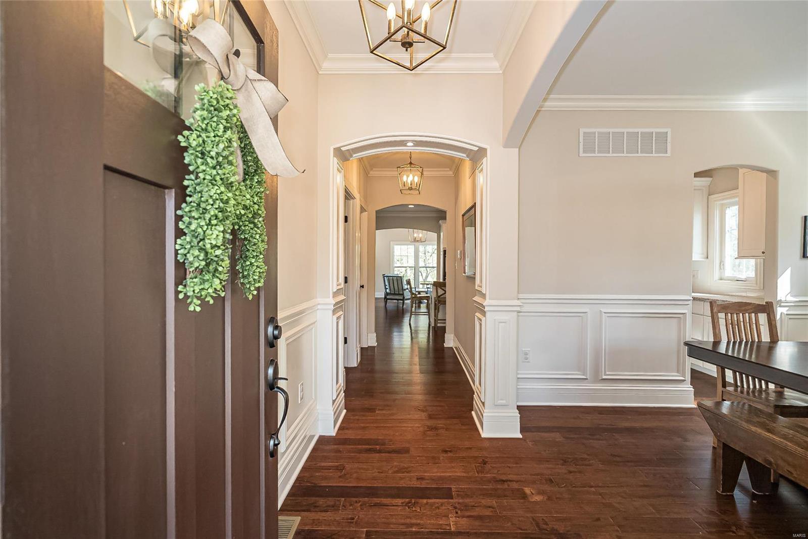 Doerwood Manor - Residential