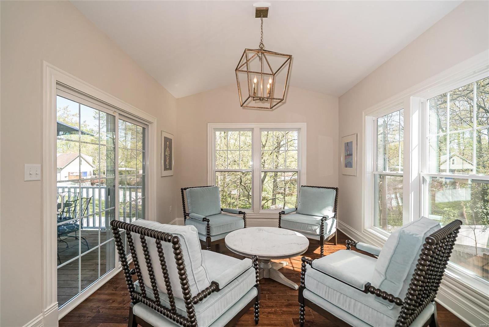 Doerwood Manor - Residential