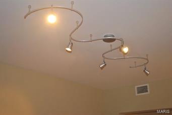 Forest Park Condo - Residential