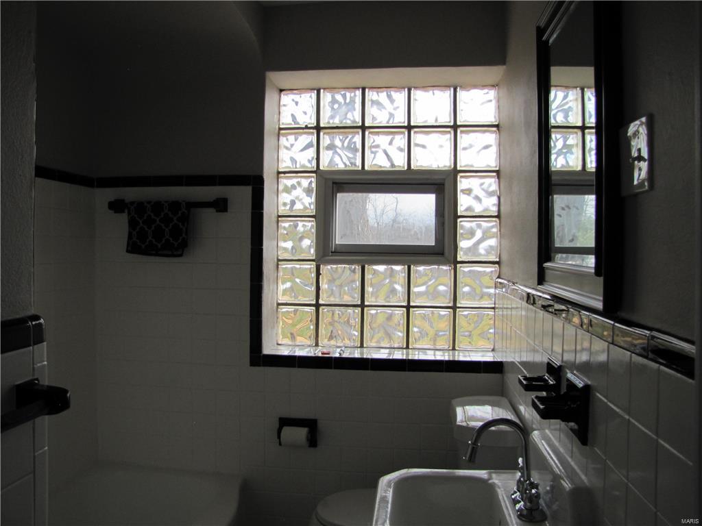 Carondelet Commons Blk P; - Residential