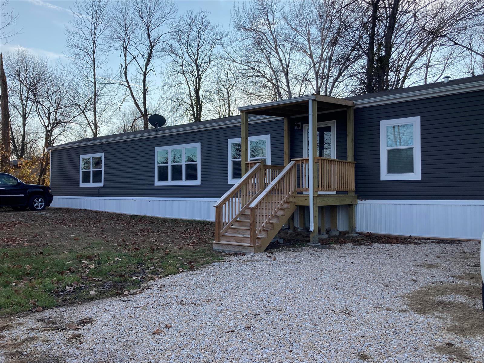 Montgomery River - Residential
