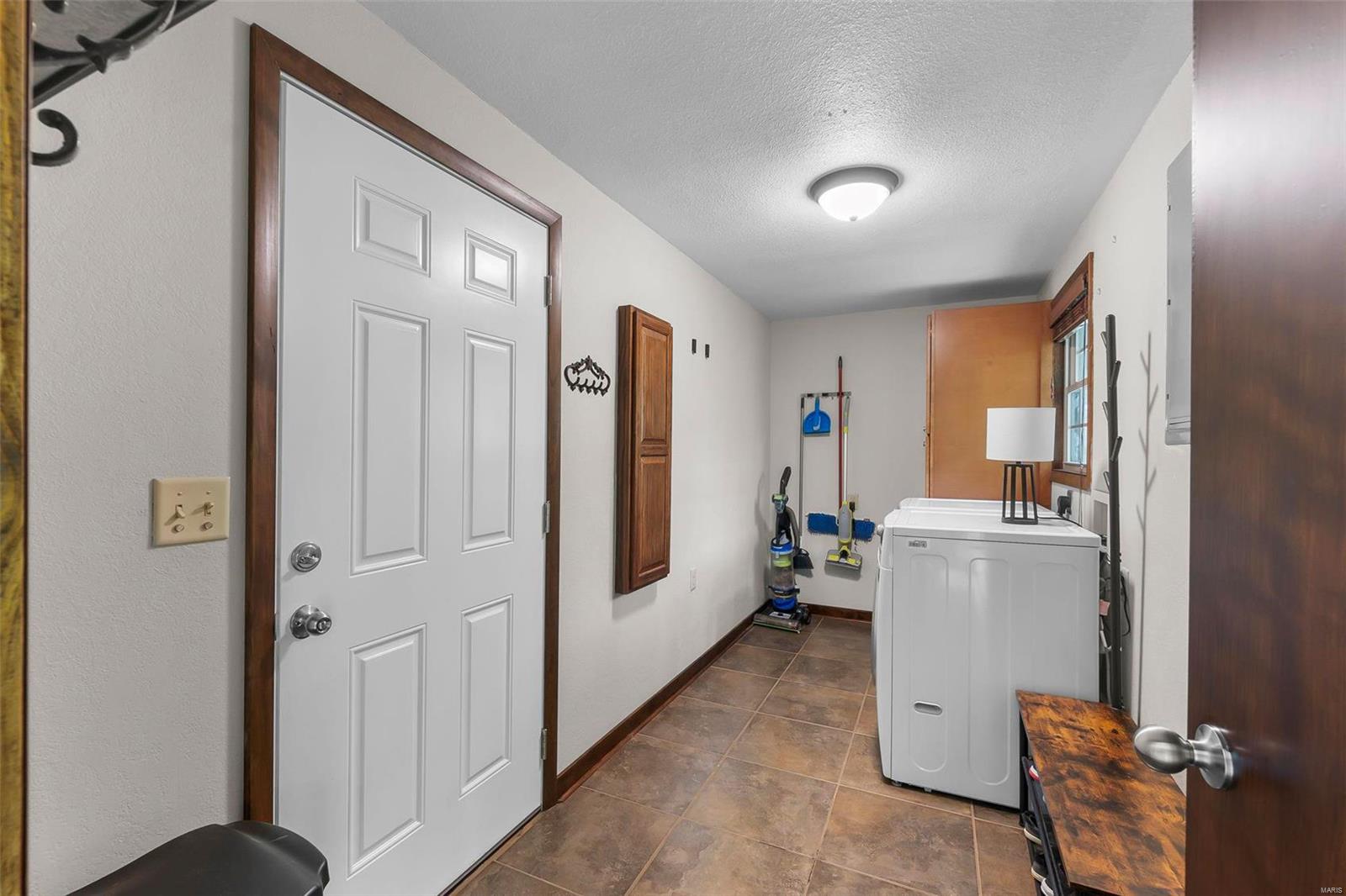 Twin Lakes - Residential
