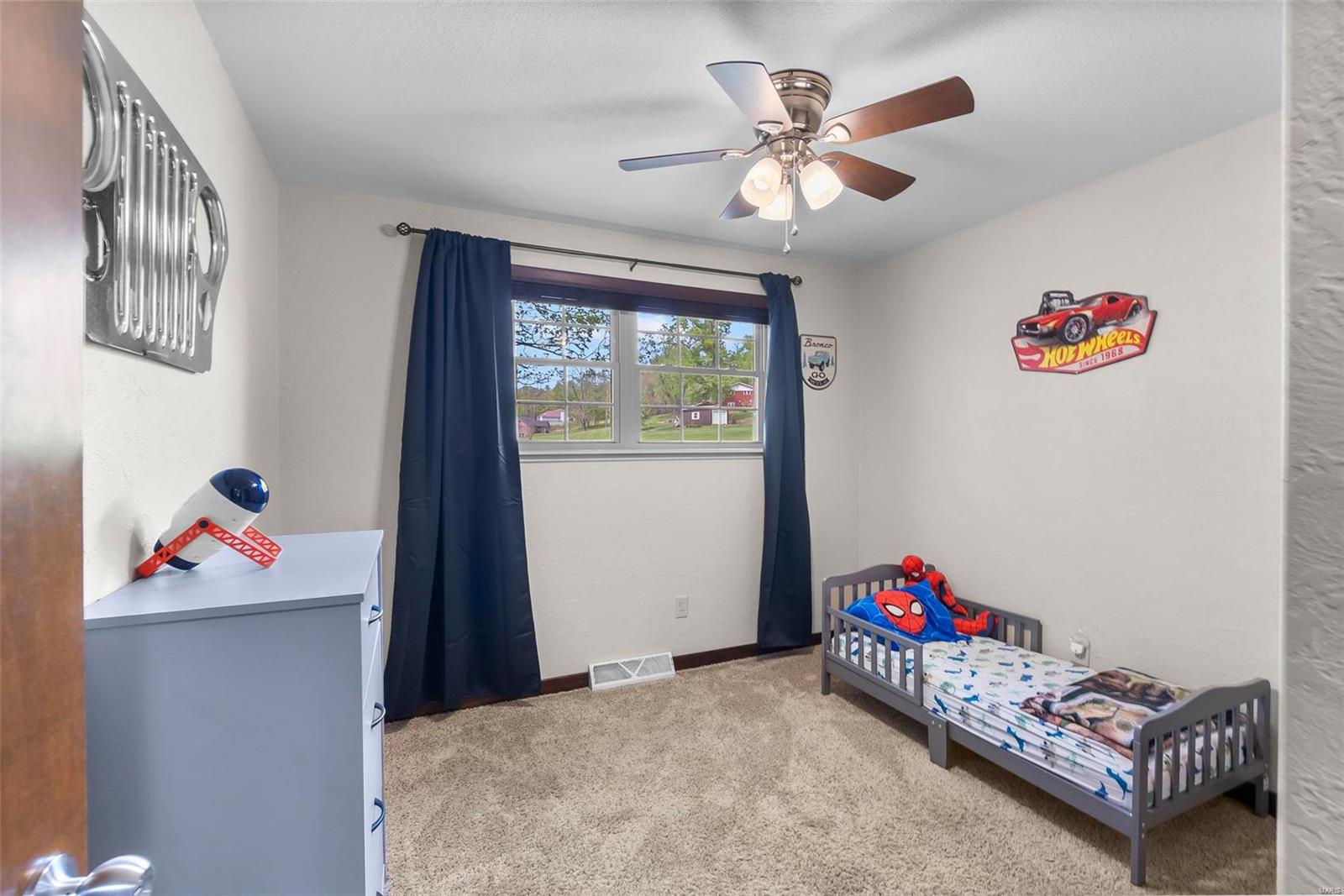 Twin Lakes - Residential