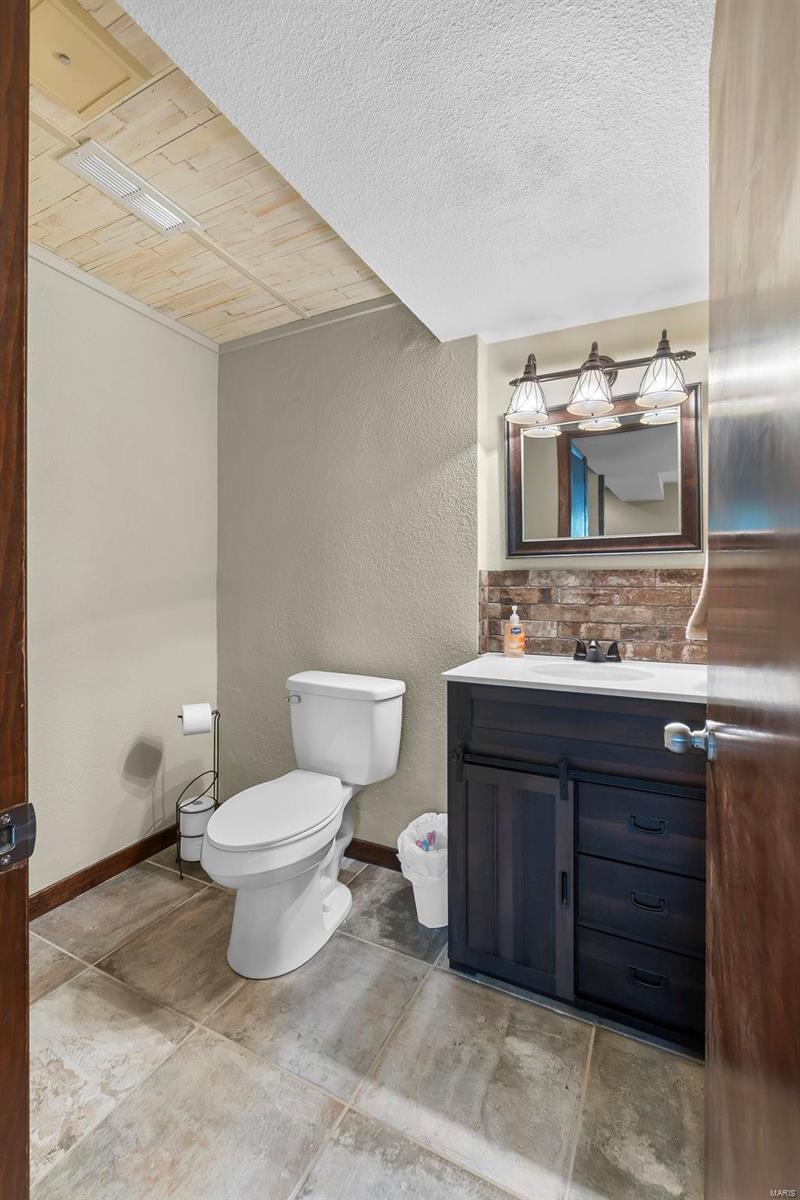 Twin Lakes - Residential