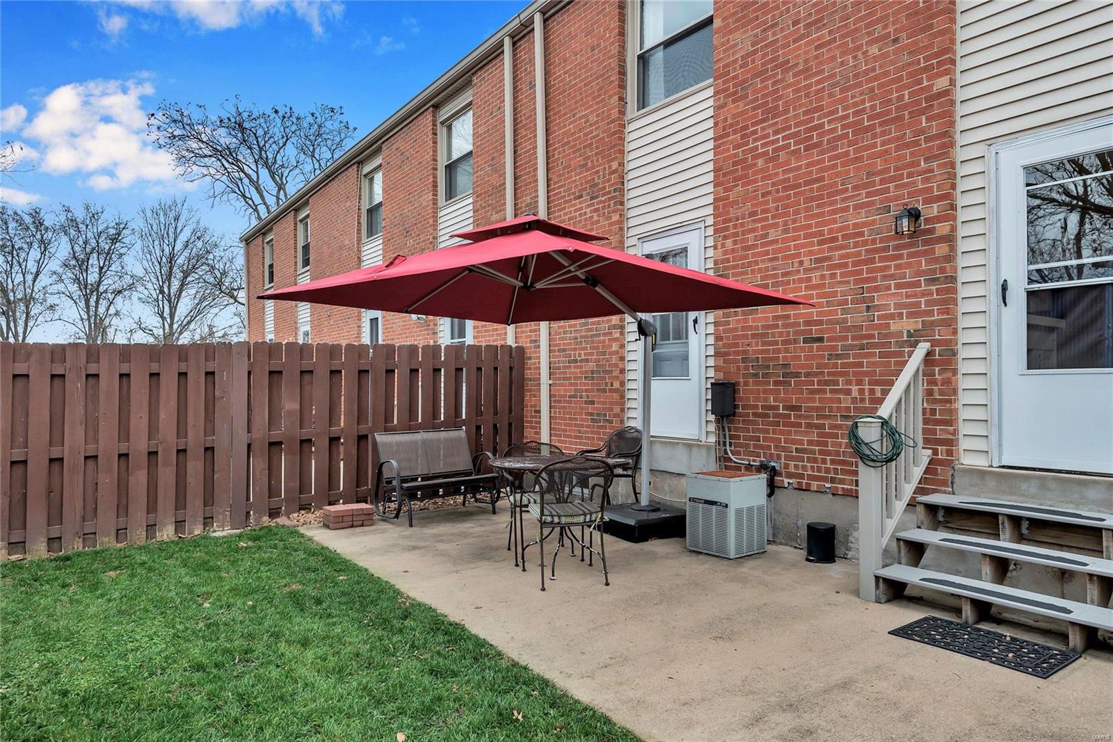 Basically maintenance free living w/low insurance premiums due to HOA coverage! Exterior coverage, trash/water/sewer, lawn, pool & snow removal all taken care of for you. Three level condo located in unincorporated St. Louis County - close to Creve Coeur. Location can not be beat! Close to Shopping, Schools, Hospitals, and easy access to freeways! The First Floor Features a bright white and airy Kitchen with Granite Countertops. A Large Living Room flows nicely into the Dining Room with the convenience of a Powder Room. Upstairs features three nice size bedrooms and two full baths. Lower Level is finished with oversized Rec Room great for entertaining, a half bath, and a spacious Laundry Room. Fenced in, Private Backyard with a Patio perfect for a pet. One assigned parking spot and plenty of guest parking. Community has been professionally landscaped and is well maintained. Includes a large outdoor swimming pool and basketball court.  
Must See, don't miss this fantastic opportunity! Location: Ground Level, Suburban
