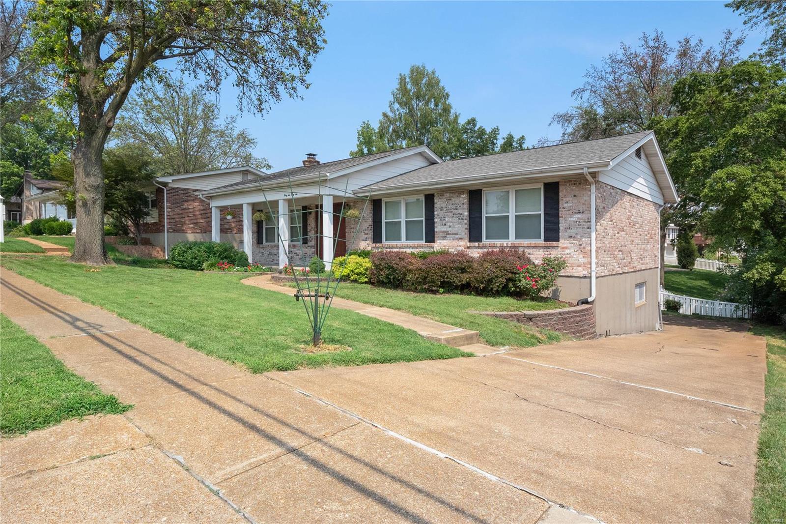 Foxboro Meadows - Residential