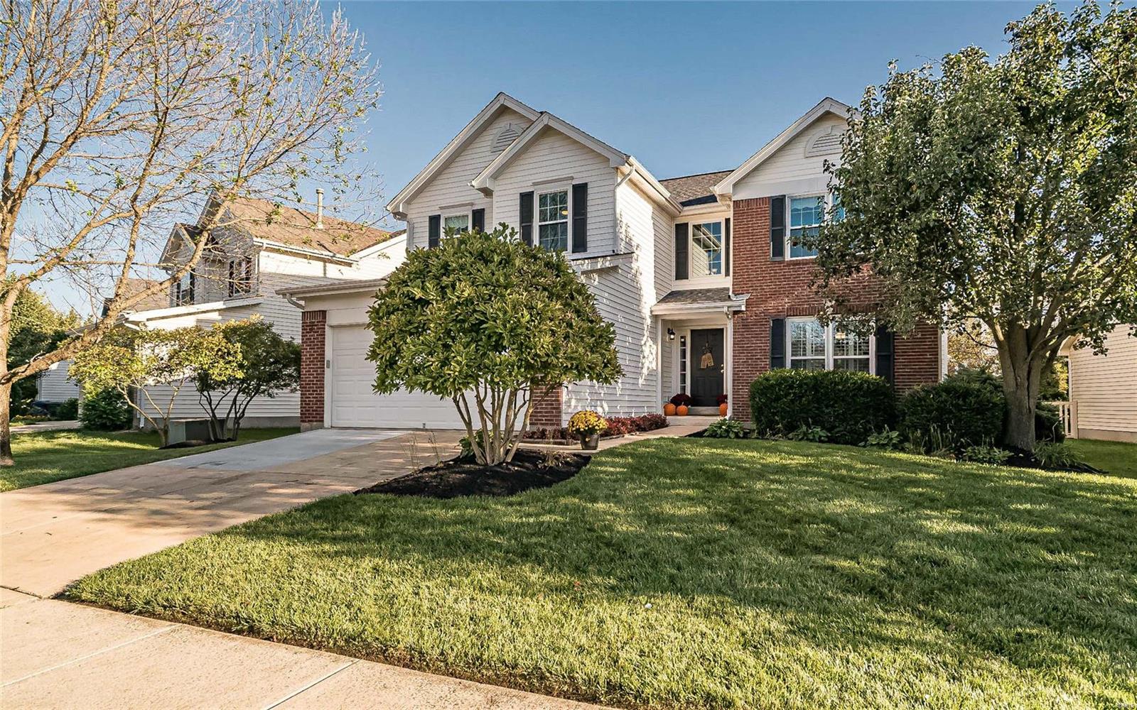 Beautiful Home in The Cove of Lake Chesterfield, loaded with updates including partially finished basement. New Roof 9/19, New Windows 2015 with Warranty, HVAC 2017, Newer Upper Level Carpet. Updated kitchen with concrete counter tops and tile flooring, Built-in lockers w/shelving off the Kitchen, Breakfast Room, Family Room and Dining Room wood flooring, Dining Room accented with gorgeous tray ceiling. Family Room has speakers and Built-in Cabinets, Upgraded Millwork throughout. Spacious Master Bedroom Suite California Closet System with upgraded Bathroom, tile shower, granite flooring with double sinks. This is a must see! Additional Rooms: Mud Room