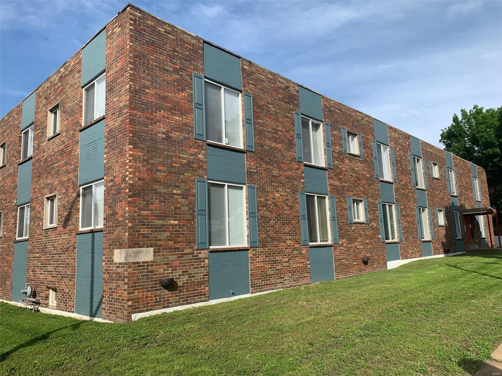 Turn key 24 unit complex in desirable Dutchtown neighborhood, situated directly across from St. Mary's ball fields.  This complex contains 8- 2 bedroom units and 16- 1 bedroom units.  All 24 units are individually metered and have forced heat /central air.  Attractive hallways, hardwood flooring, and modern amenities make these units extremely easy to lease.  3805 Itaska (4199-00-0125-0) and 3821 Itaska (4199-00-0135-0) to be sold as package, totaling 24 unit. Tenants are unaware of sale.  Please do not approach building or disturb tenants.  All showings will be on Wednesday, July 8th and will be accompanied by listing agent.  One 2- bedroom unit has been left vacant for showings.  Remaining 23 units are occupied and will not be viewed without accepted contract.