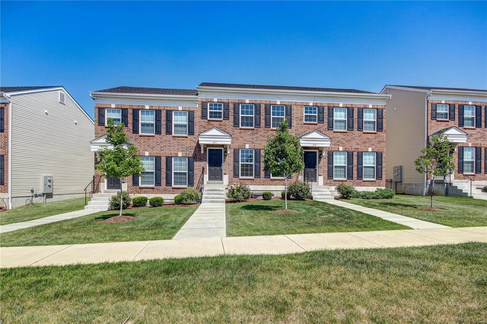 What a great opportunity to live in a lovely townhouse in Maryland Heights! Just moments from Westport's restaurants, shopping, and entertainment, or a quick drive over the river to St. Charles, this location can't be beat! Enter to the bright living room that opens to the breakfast room and kitchen with stainless steel appliances, a large pantry, and plenty of cabinet space! You'll love the wood floors throughout the main level! A half bathroom completes the space. Upstairs, the loft is a wonderful family space and on either side are the two bedrooms, one a master with en-suite bathroom, and both with walk-in closets! A second full bathroom rounds out the upper
level. An unfinished basement is perfect for storage and convenient in-unit laundry hookups. Parking is easy with a one-car attached garage and parking pads for guests. Enjoy the amenities of the new development, including a walking path and pond. Don't miss out! Pets allowed. HOA takes care of landscaping and snow removal.