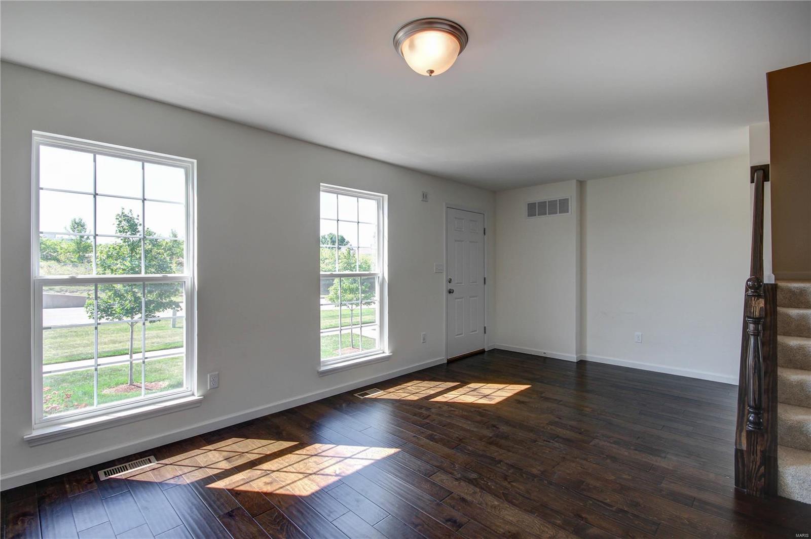Maryland Oaks - Residential Lease