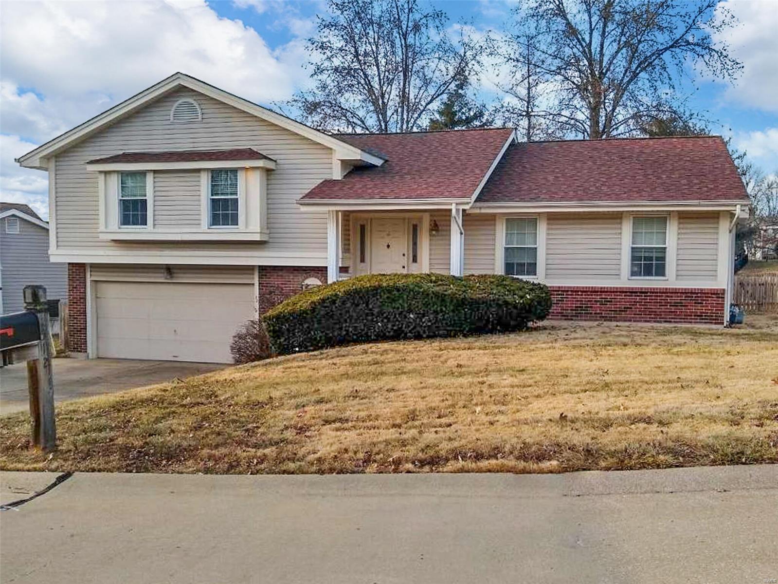 Charming spacious home in desirable location! Bright kitchen with granite countertops! Main level office! Dining Room!! Vaulted ceilings in the living room! Spacious Back yard! Master bedroom is large with 2 closets and bathroom beautifully updated shower! Lower level has a finish living space, cedar closet and storage.