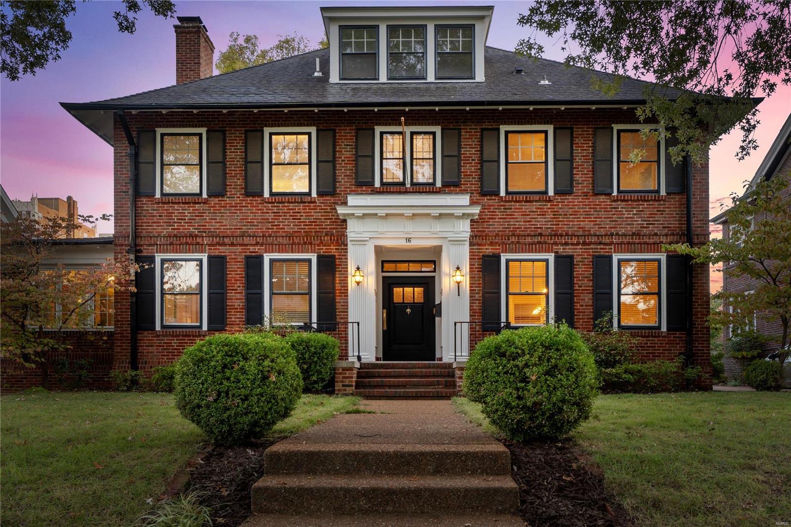 Hillcrest - Residential