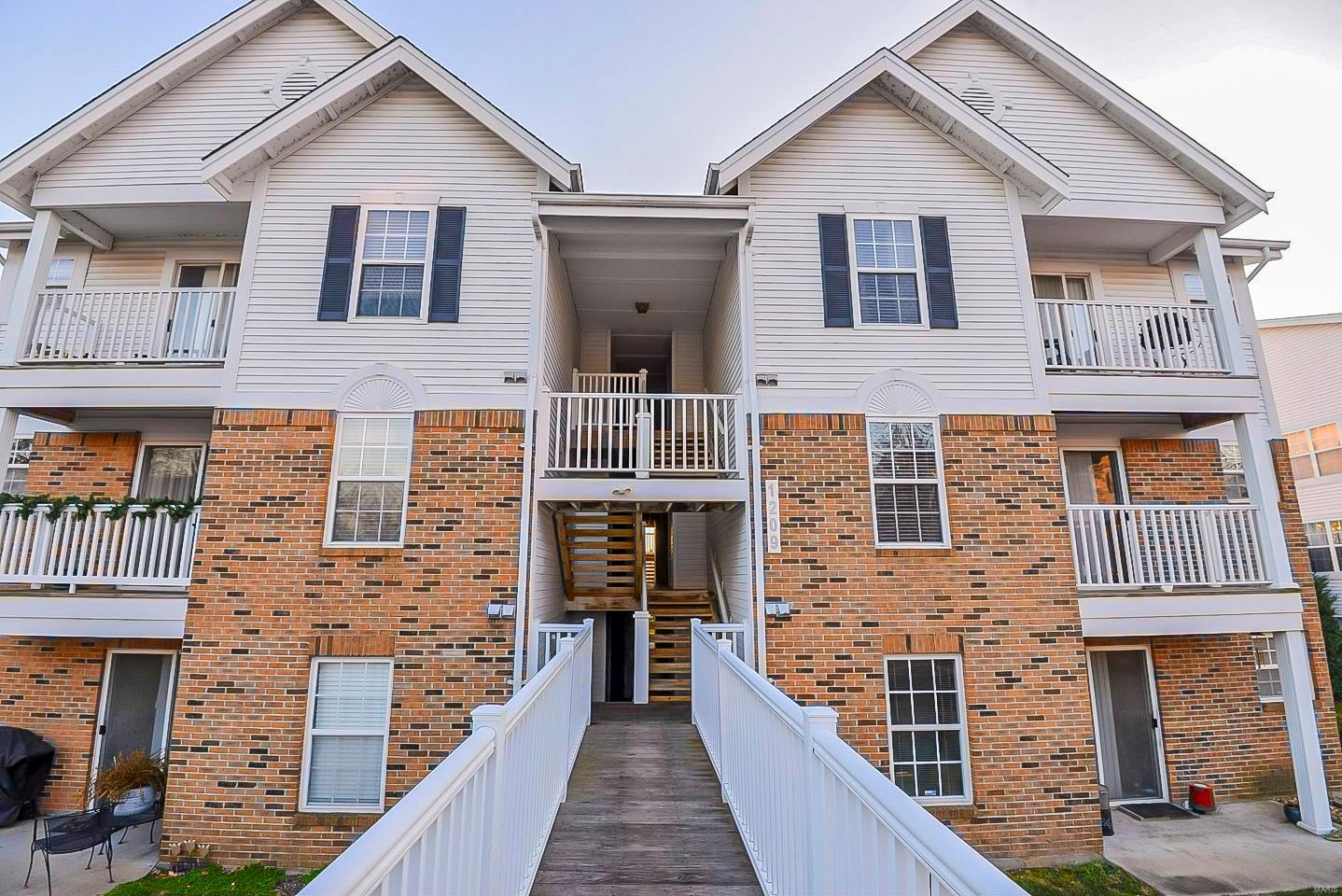 This Saint Louis home has one story. Location: Other