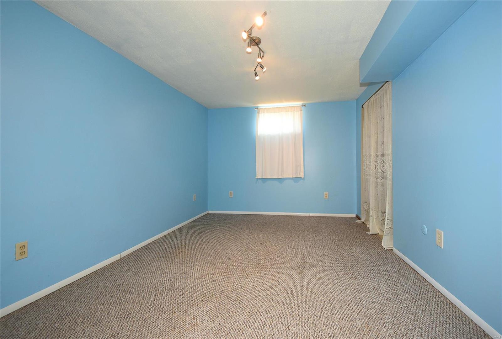 Longwood Park - Residential