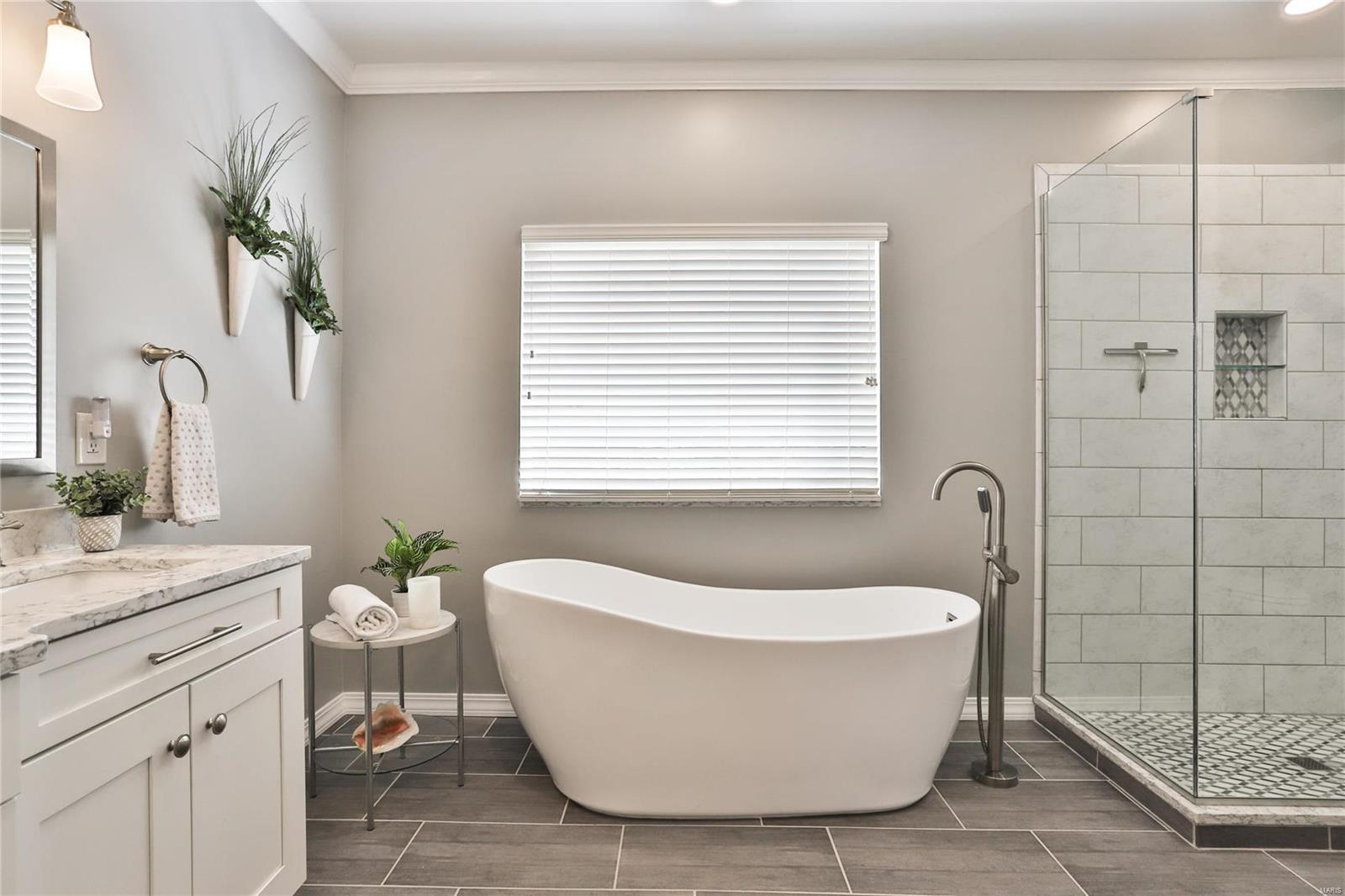 Crown Pointe Estates - Residential