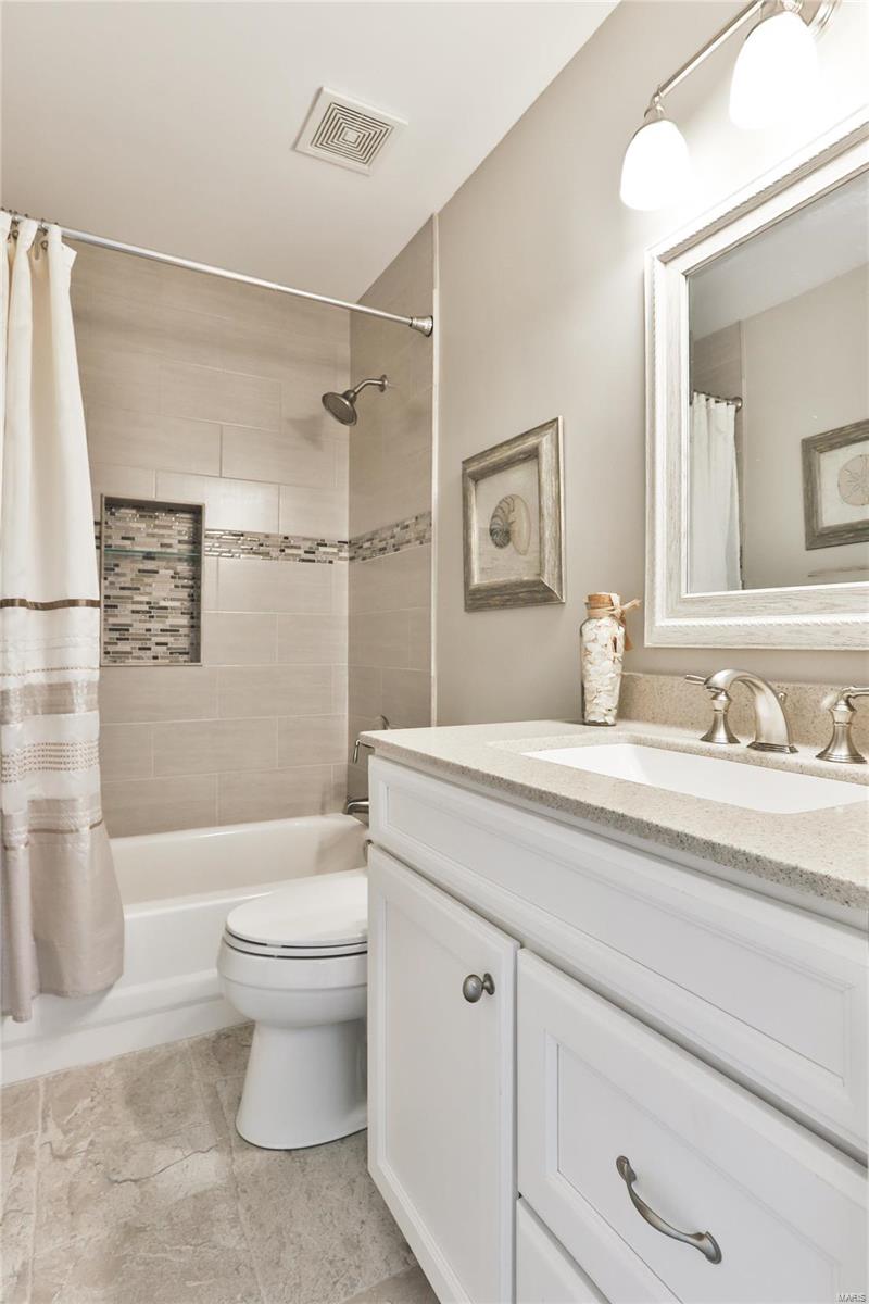 Crown Pointe Estates - Residential