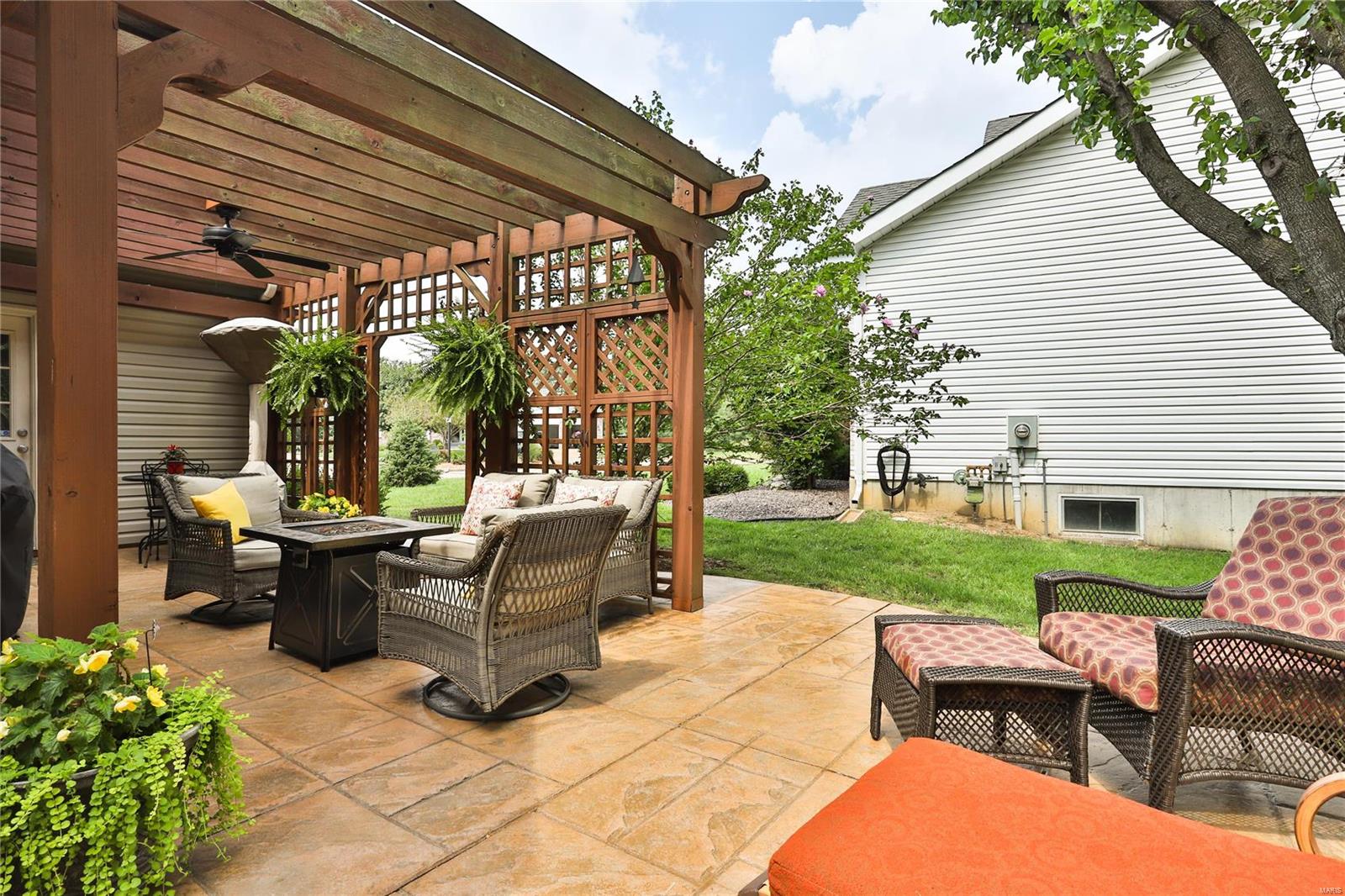 Crown Pointe Estates - Residential