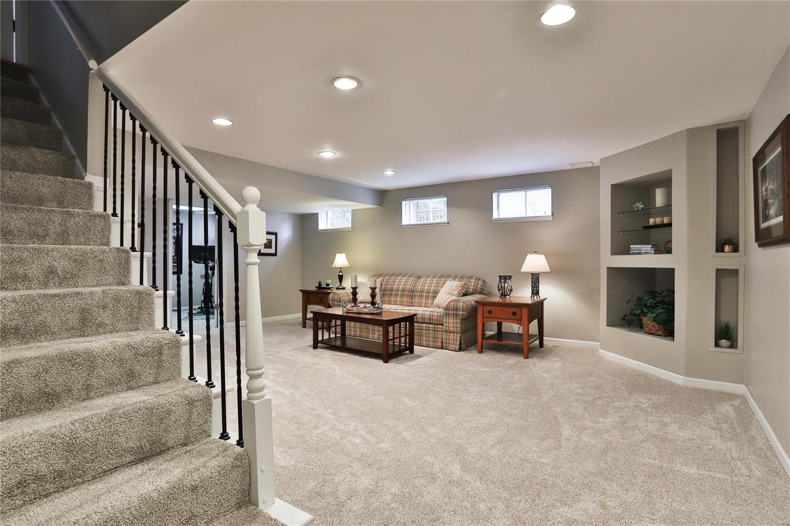 Crown Pointe Estates - Residential