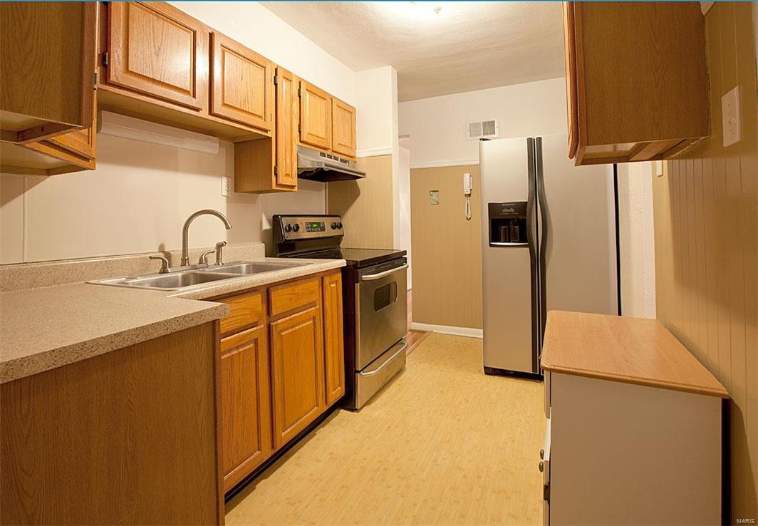 Meadow Brook Downs 3 Blks 4 - Residential