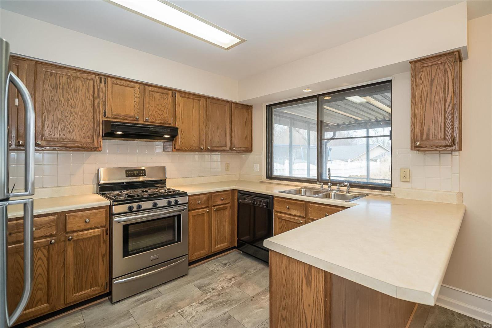 Country Creek #6 - Residential Lease