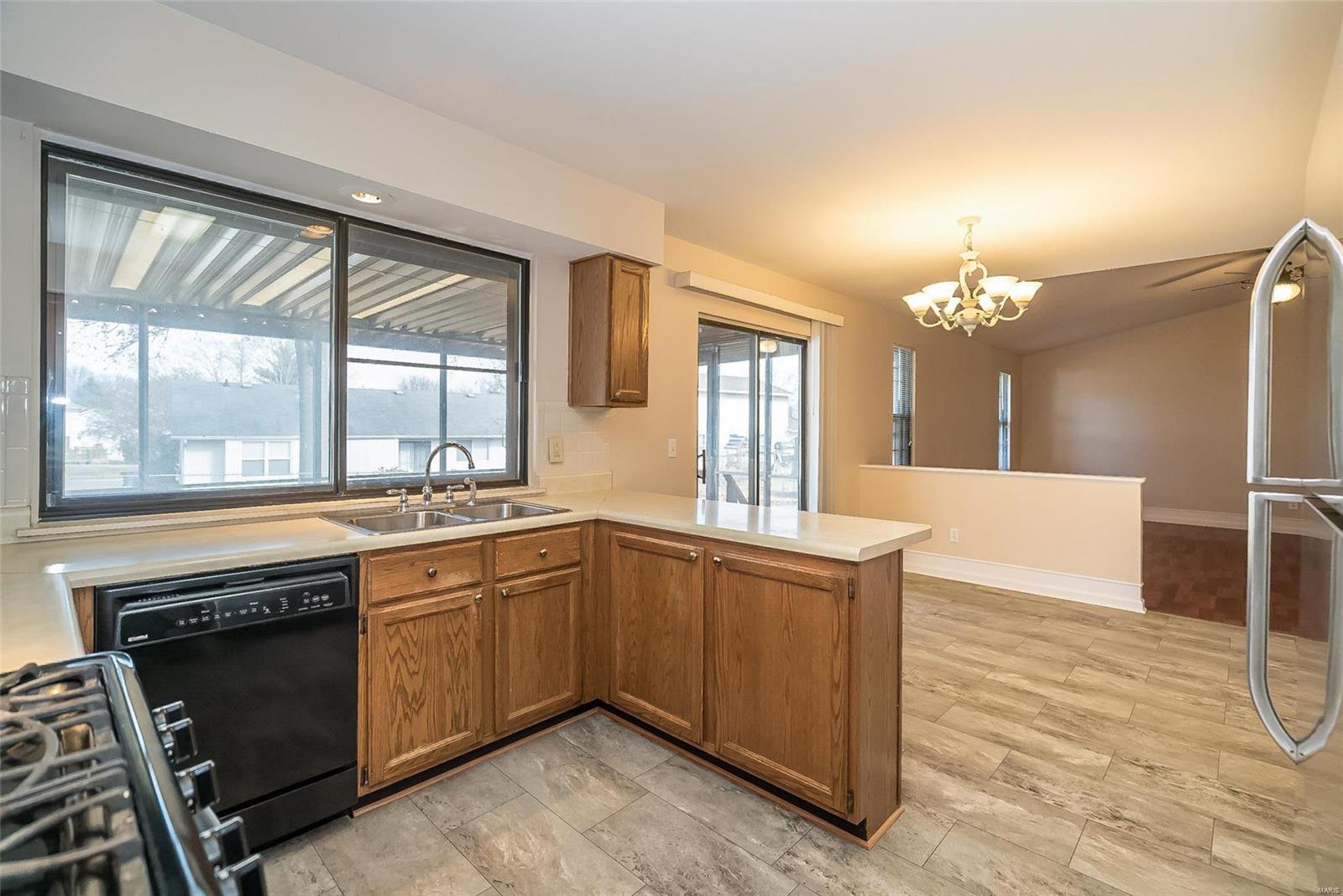 Country Creek #6 - Residential Lease
