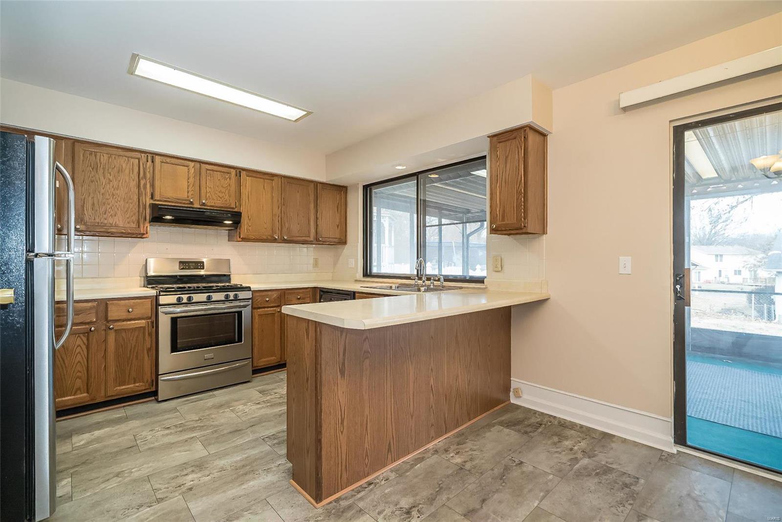 Country Creek #6 - Residential Lease