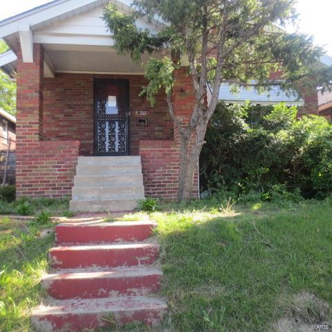 PERFECTLY PRICED 6 ROOM HOME WITH PF BSMT , DETACHED GARAGE , WON'T LAST .Seller must comply with Hud Guide lines 24 CFR.125 and property sold as is.
PLEASE READ:   ALL OFFERS ARE WELCOME AFTER 3 DAYS ON MKT.  ALL OFFER MUST INCLUDE SPECIAL SALES CONTRACT AND ATTACHED FANNIE MAE ADDENDUM AND SUPPLEMENT


***IN ADDITION TO ANY REMEDY AVAILABLE TO FANNIE MAE. ANY VIOLATION OF THIS AGREEMENT  MAY RESULT IN FANNIE
MAE REFUSING TO SELL ADDITIONAL REO PROPERTIES TO PURCHASER AND/OR AFFILIATES