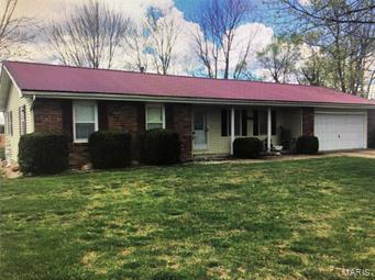GREAT LOCATION AND PRICED TO SELL !!  THIS WELL CARED FOR 3 BEDROOM 2 BATH LOW MAINTENANCE  HOME HAS STEEL SIDING AND A METAL ROOF.  LARGE LIVING AREA, KITCHEN WITH A BREAKFAST TABLE AREA, REAR DECK. LARGE MATURE TREES.  PRIVATE REAR YARD.  THE MASTER BEDROOM HAS A FULL BATH WITH A WALK IN SHOWER, THE HALL WAY BATH HAS A TUB -SHOWER COMBO.  LARGE LAUNDRY ROOM STORAGE. THE GARAGE HAS A GREAT STORAGE AREA WITH SHELVES.  NICE COVERD FRONT PORCH.  THIS IS A PERFECT STARTER OR RETIREMENT HOME. CLOSE TO SHOPPING, THE HOSPITAL AND EASY ACCESS TO I-44.  DONT MISS OUT ON THIS GREAT HOME !! Additional Rooms: Mud Room