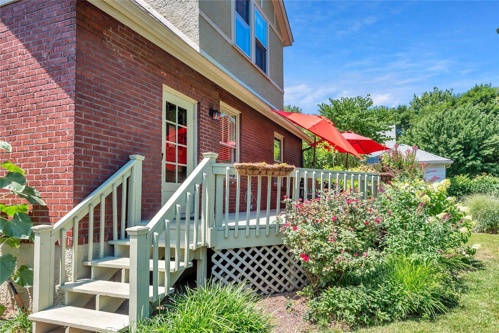 Tuxedo Park - Residential