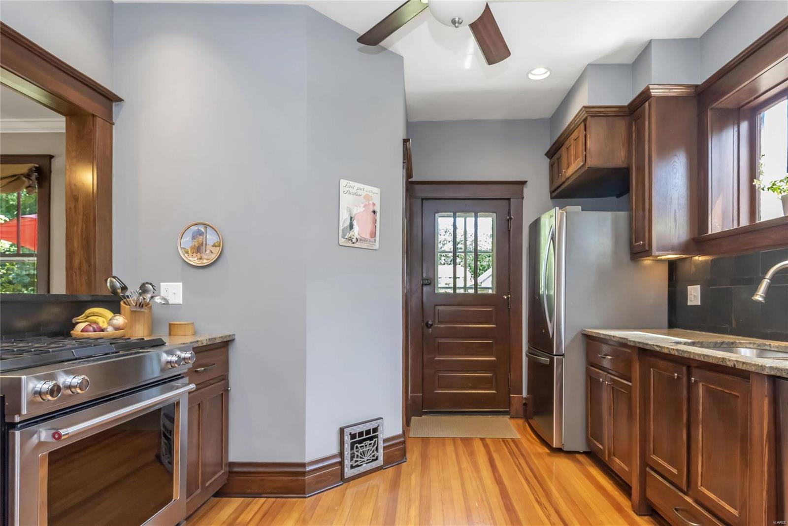 Tuxedo Park - Residential