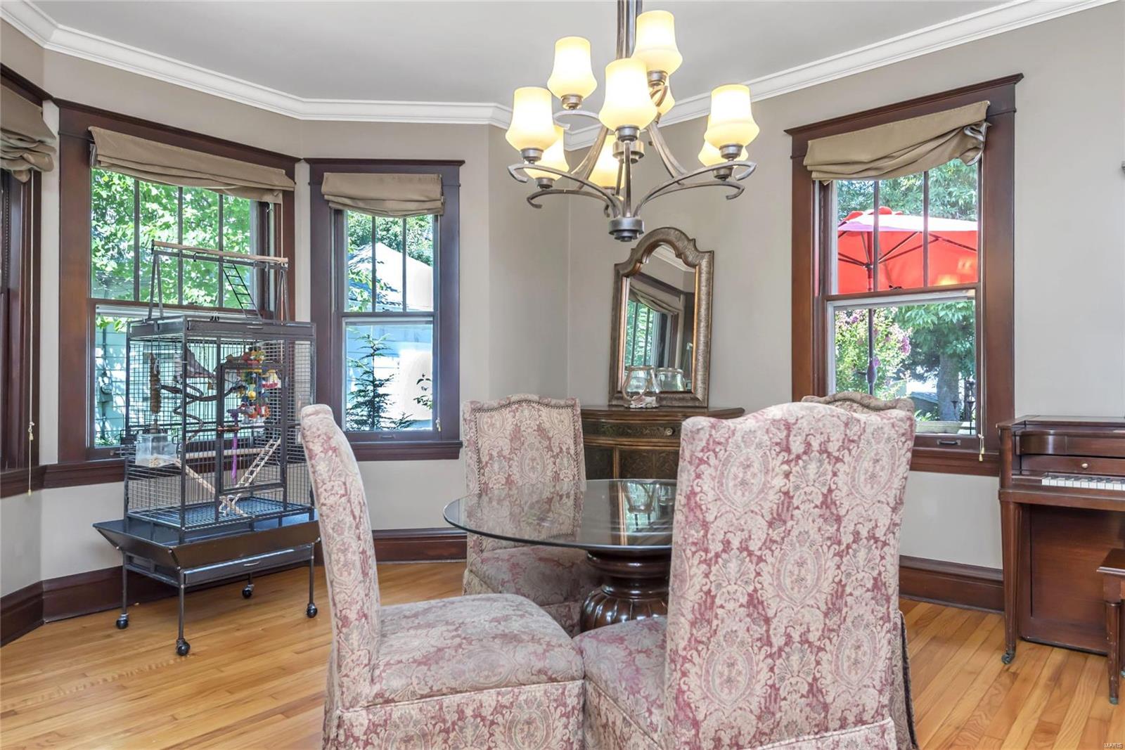 Tuxedo Park - Residential