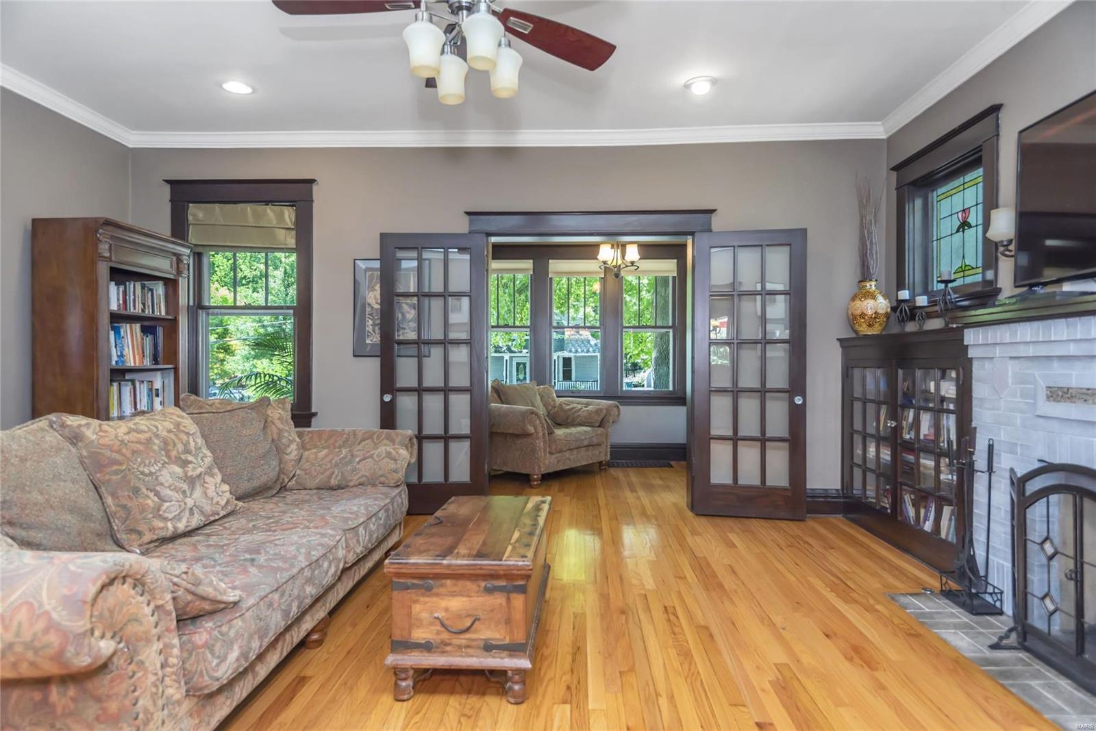 Tuxedo Park - Residential