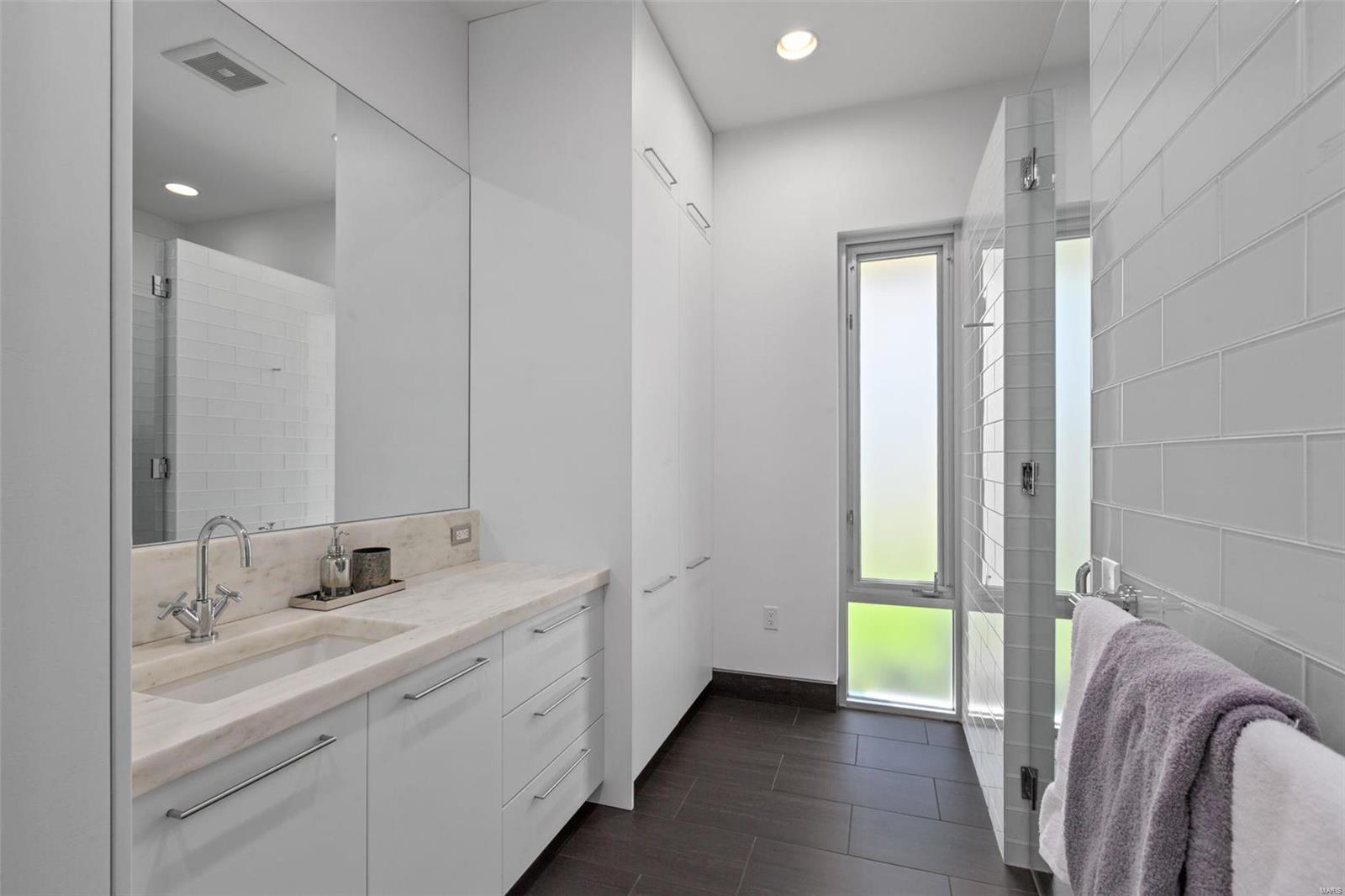 Ladue - Residential