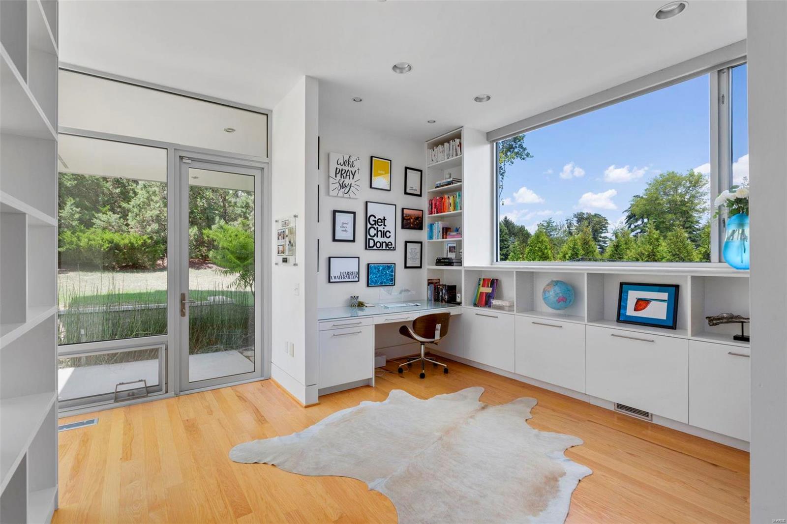Ladue - Residential