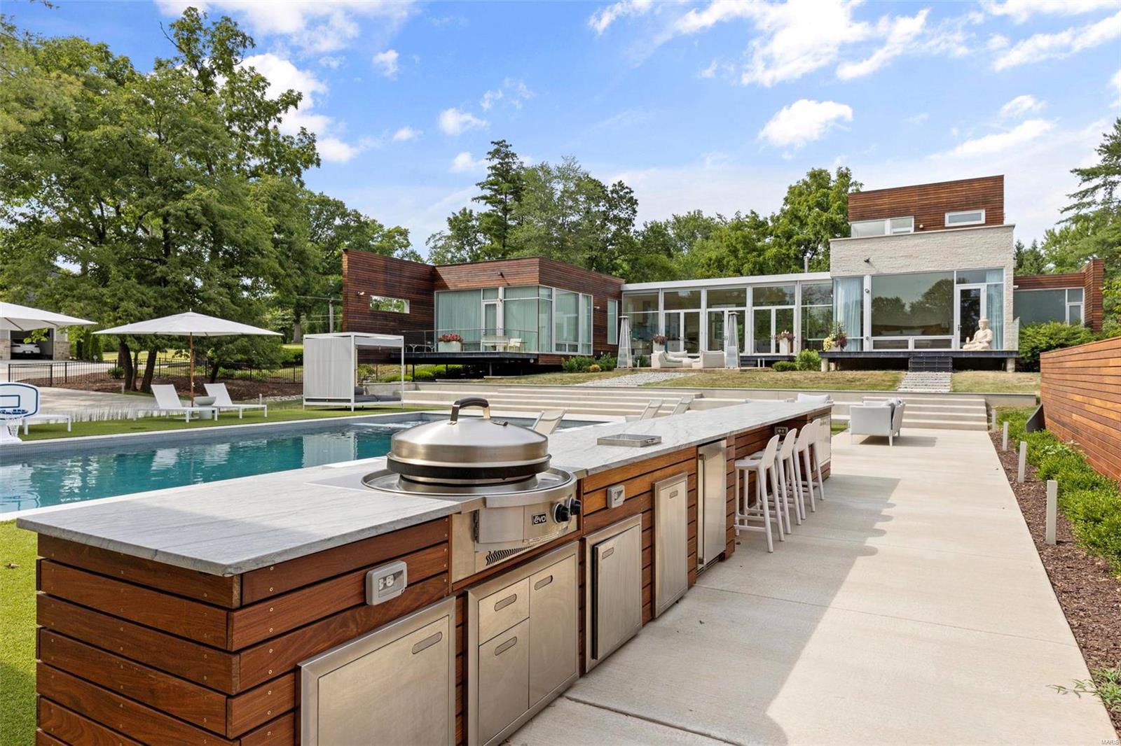 Ladue - Residential