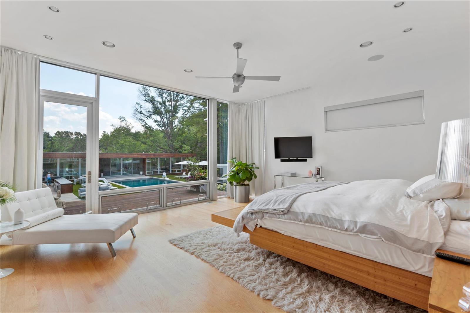 Ladue - Residential
