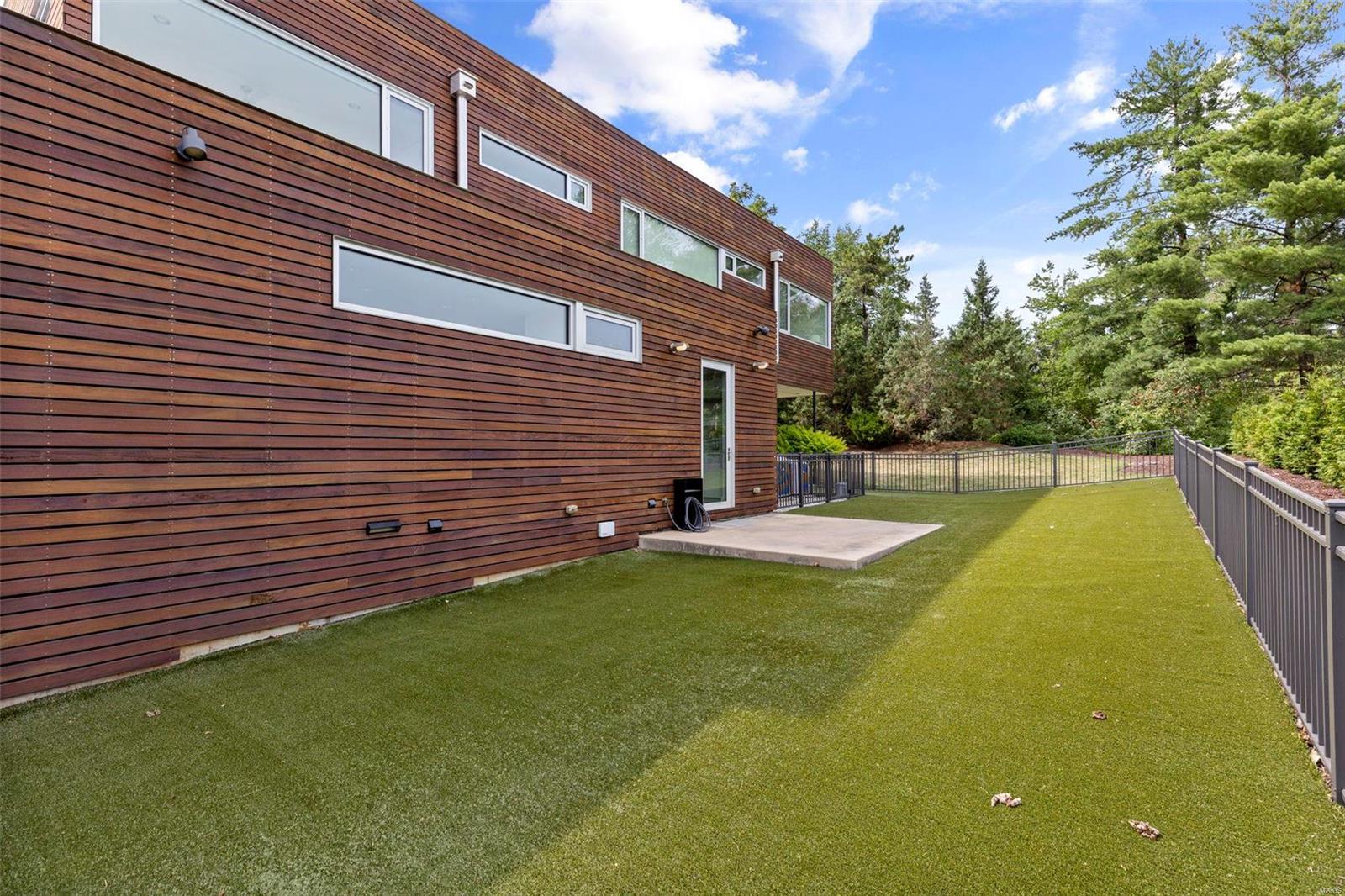 Ladue - Residential