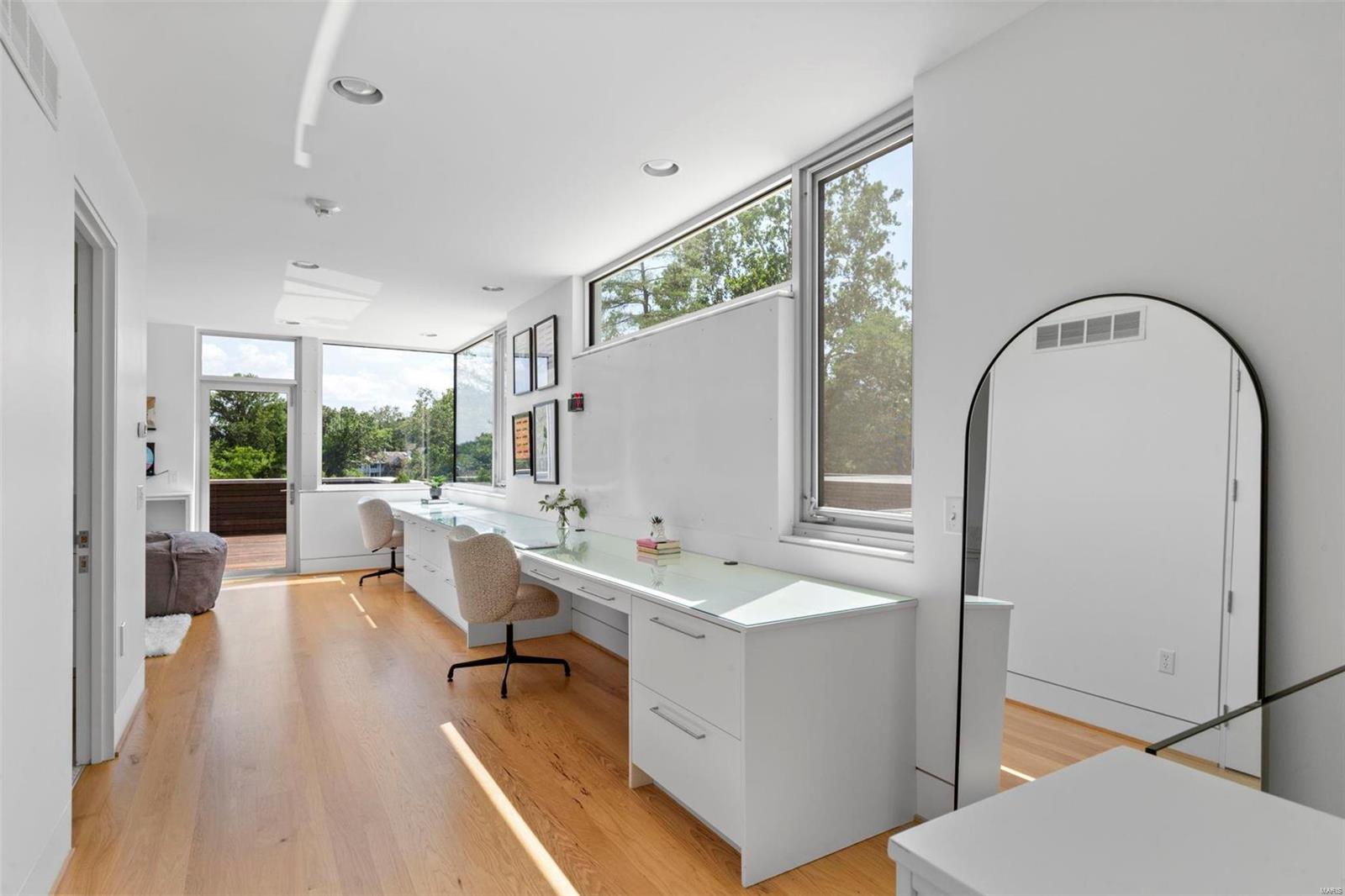 Ladue - Residential