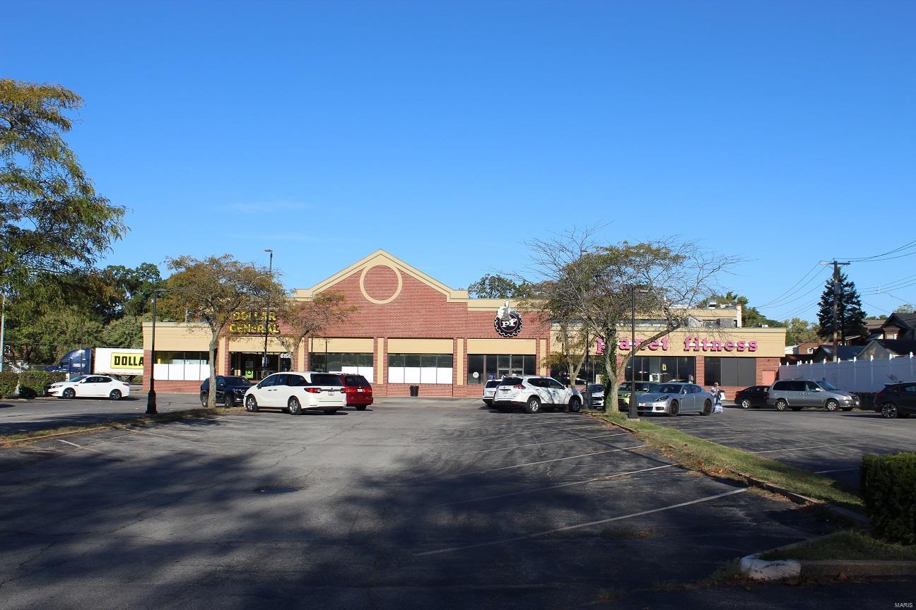 Carondelet - Commercial Sale