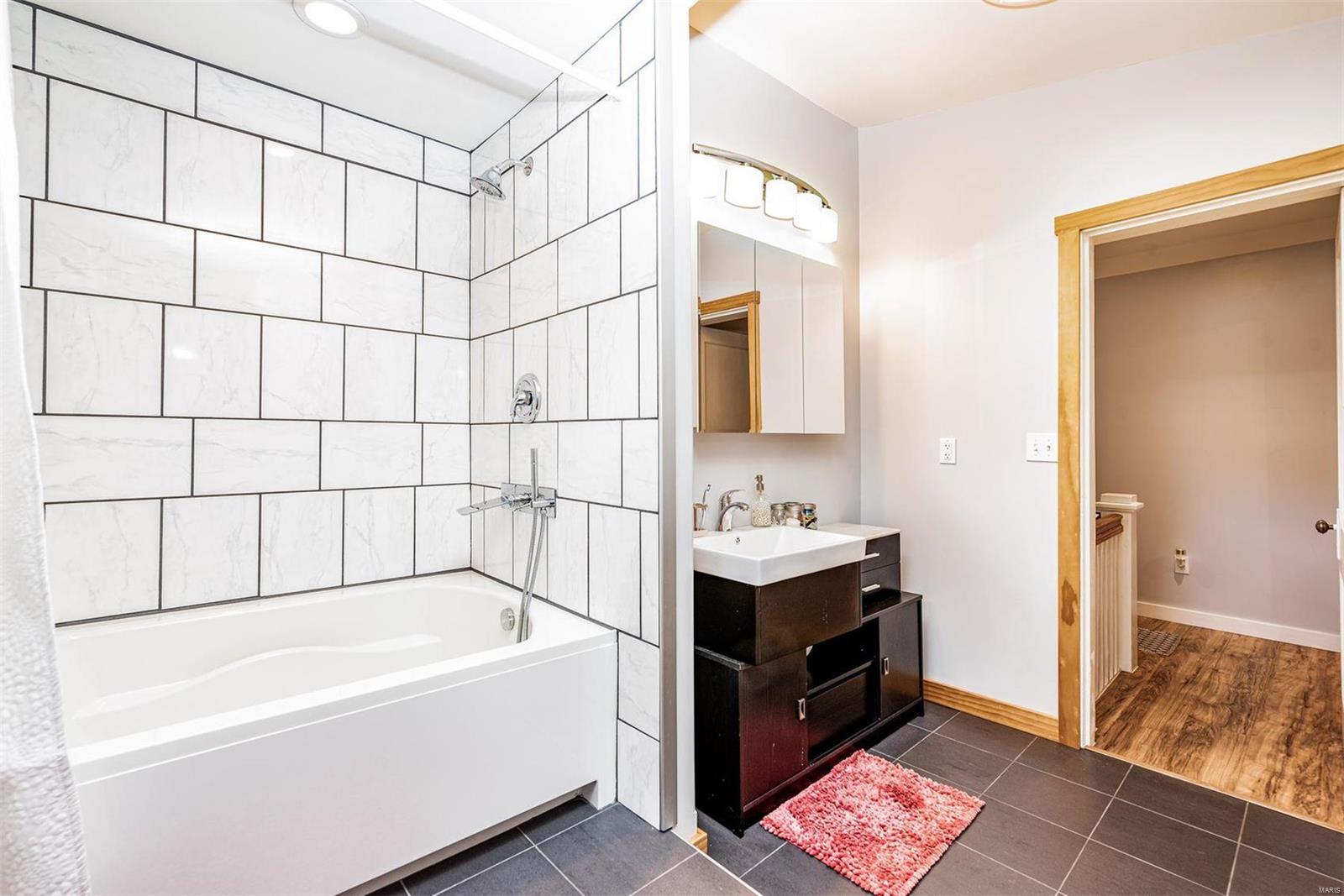 Alice Place - Residential