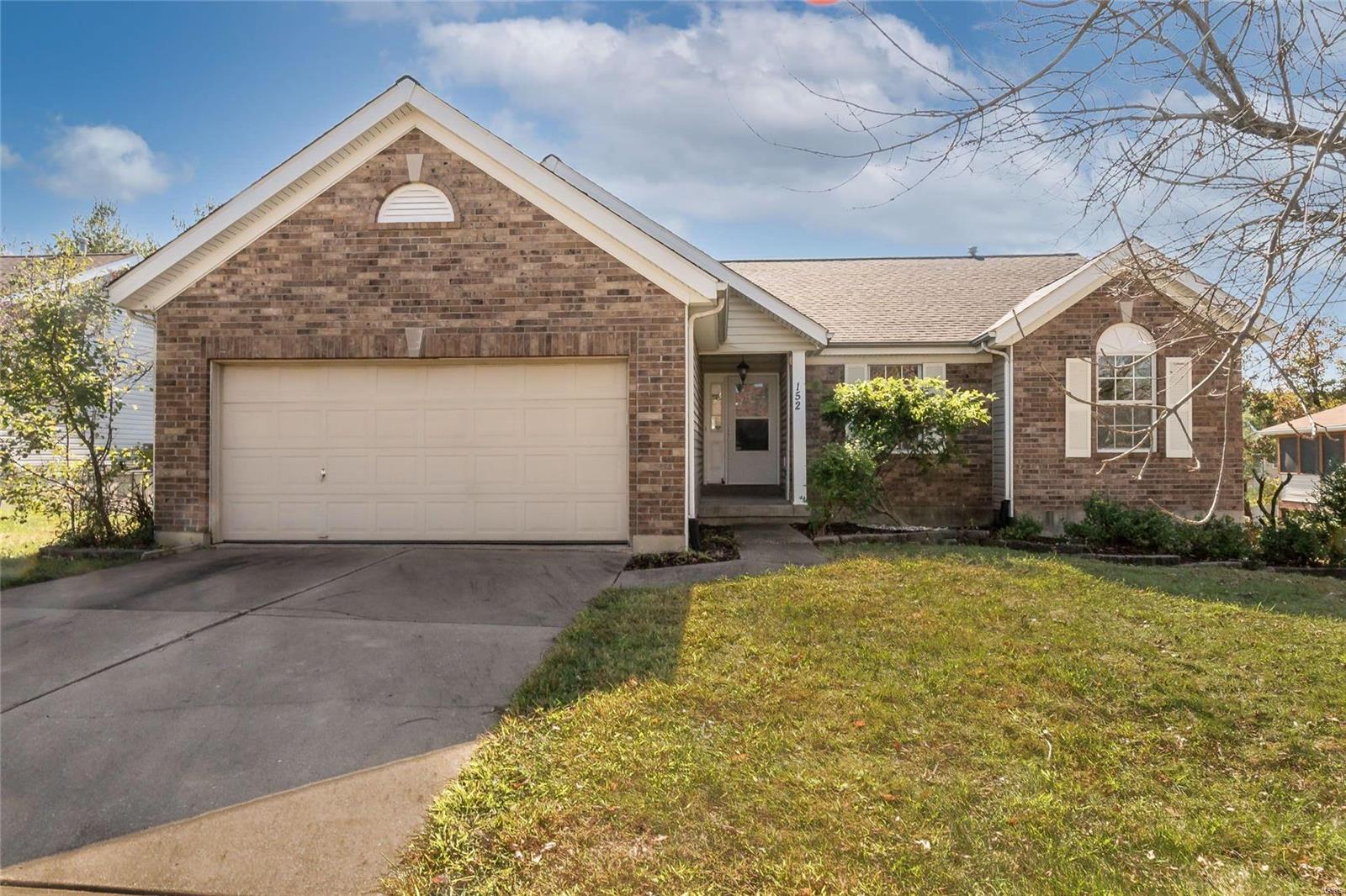 Stunning 3 Bedroom, 3 Bath Ranch In Desired Villages Of Hutchings Farms Subdivision. Spacious Open Floor Plan with Vaulted Ceiling, Gas Fire Place and Laminate Flooring. Ceramic Tile Flooring In Kitchen and Breakfast Nook with Access to The Newer Deck and Back Yard. Master Bedroom Suite with Double Sinks and Separate Shower & Tub. Large Finished Basement with Great Family/Rec Space, Full Bath and Walk Out to The Level Yard. Main Level Laundry, Villages At Hutchings Farms Amenities, Walking Distance to Club Pool.